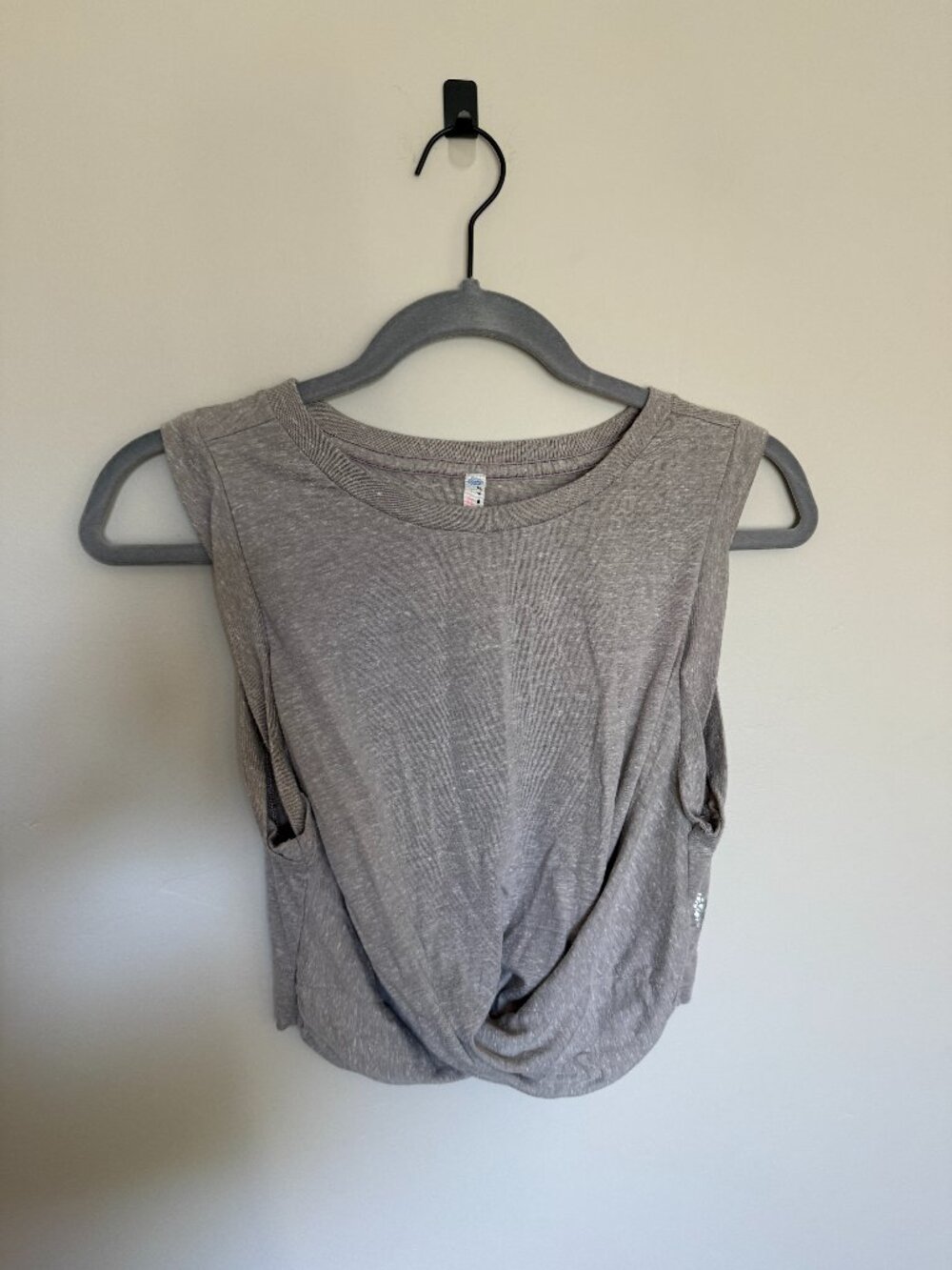 Free People Movement Gray Twist Front Cropped Tank Top Size M